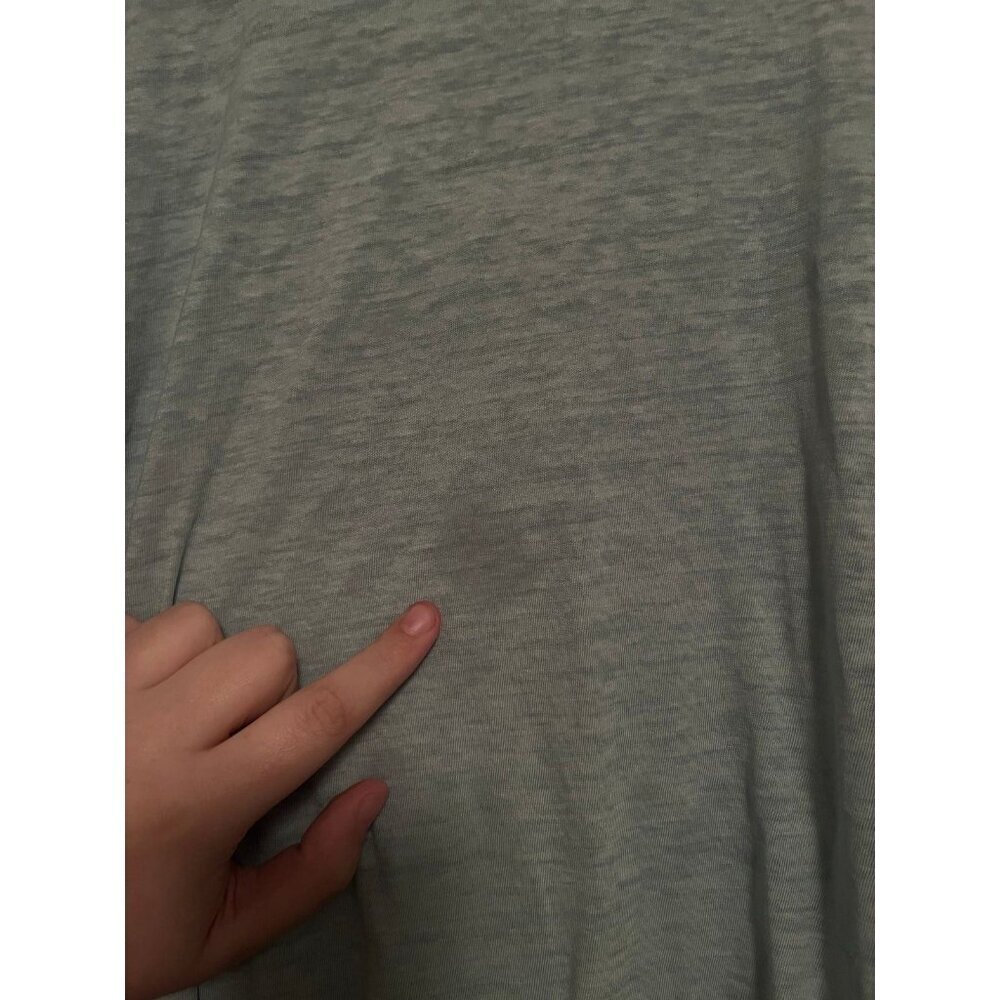 Torrid Size 3 Teal Short Sleeve Tee -- STAINED - Picture 8 of 8